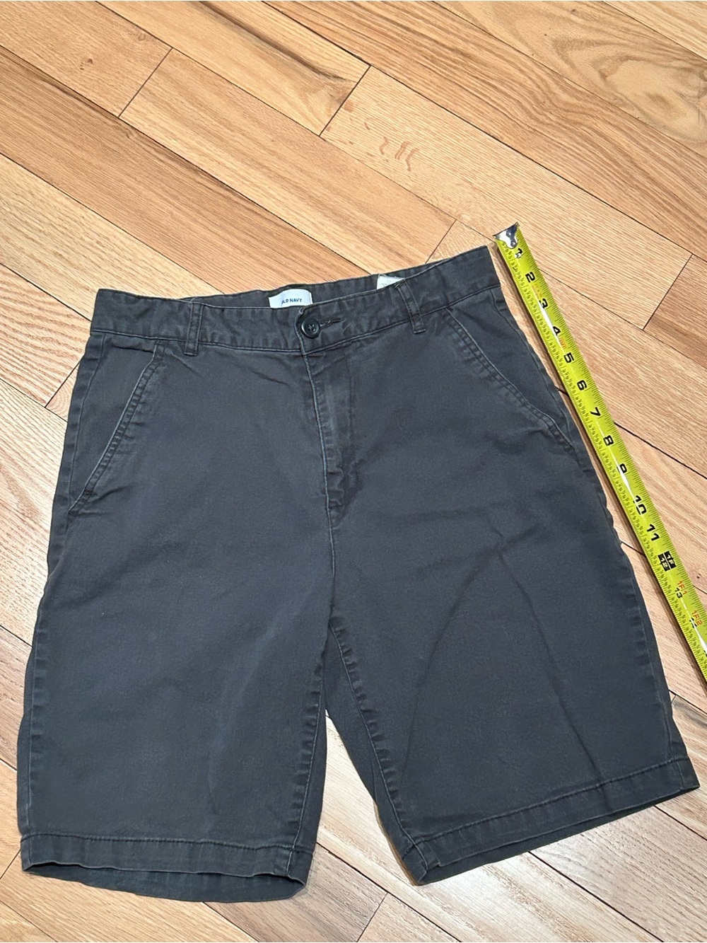 Old Navy Boy‘s Dark Grey Flat Front Chino Shorts